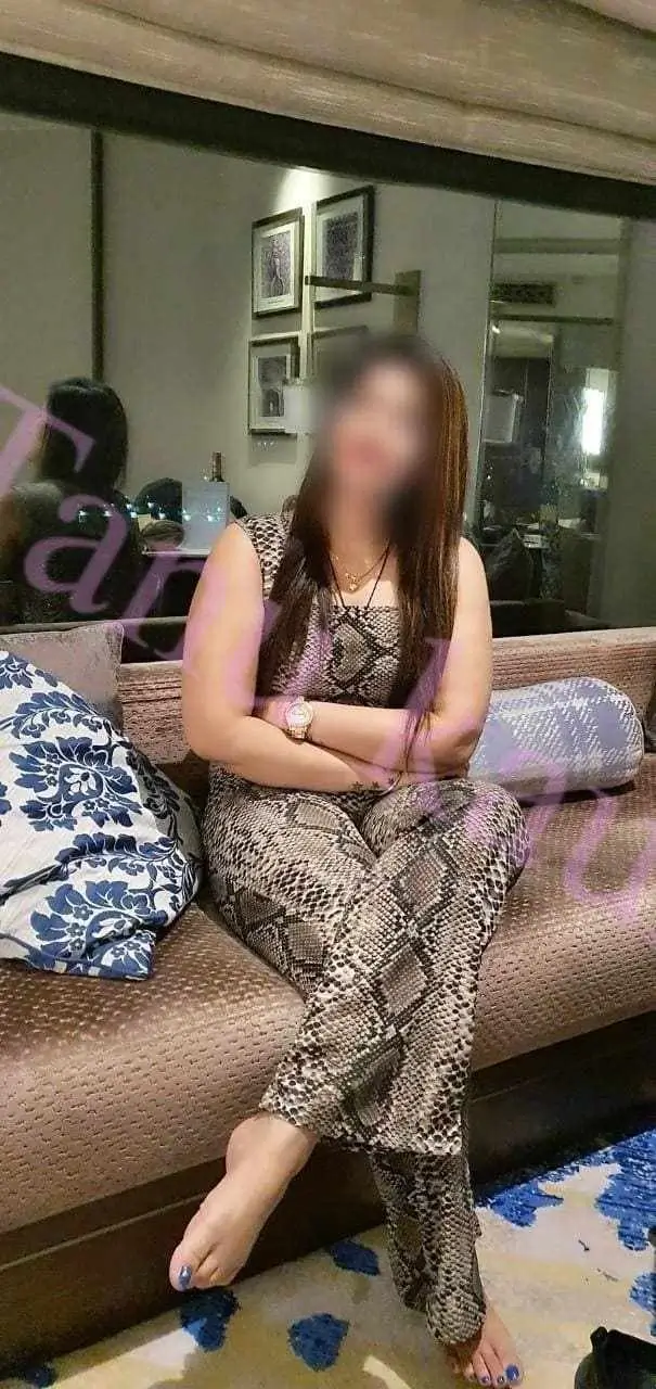 call girls in Allahabad